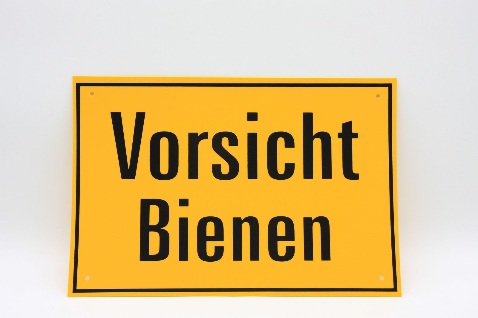 Schild "Vorsicht Bienen"